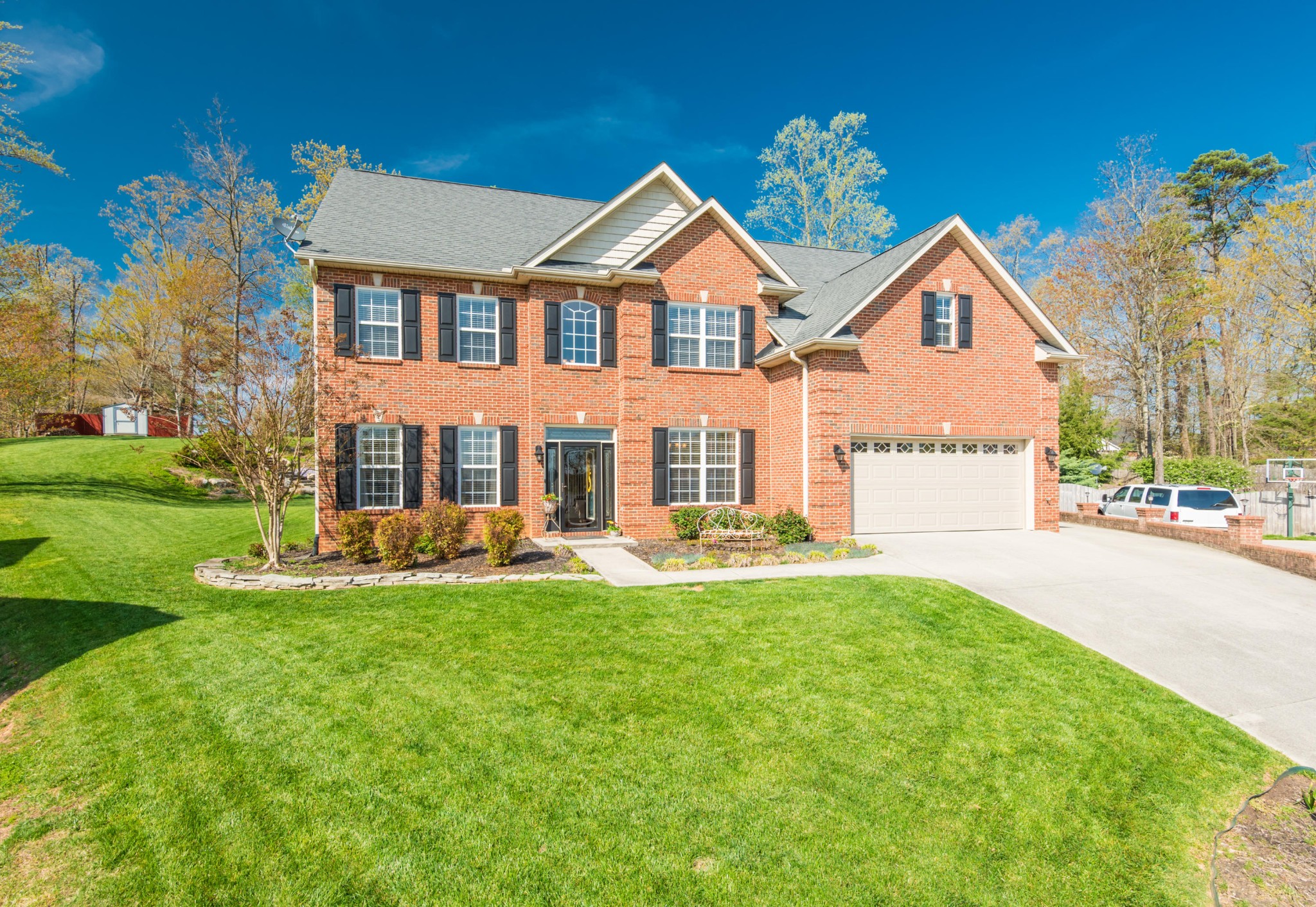 900 Crown Ridge Ln, Powell, TN 37849 - Photo 2 of 40 Gallery Image 2