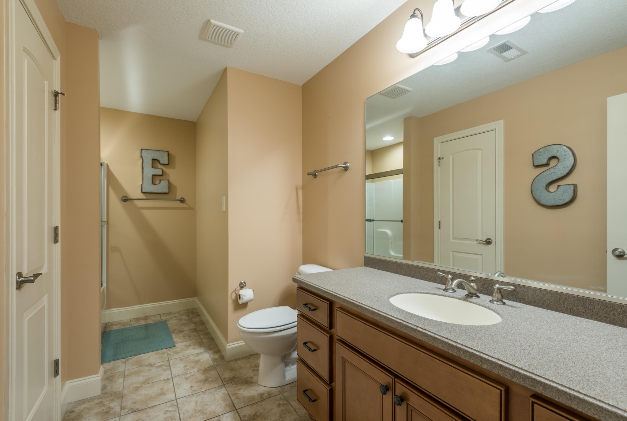 900 Crown Ridge Ln, Powell, TN 37849 - Photo 27 of 40 Gallery Image 27
