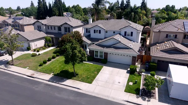 $829,000 | 4210 Eveningside Lane, Tracy, CA 95377