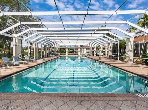 3411 Sandpiper Way Naples, FL 34109 - Photo 28 of 29