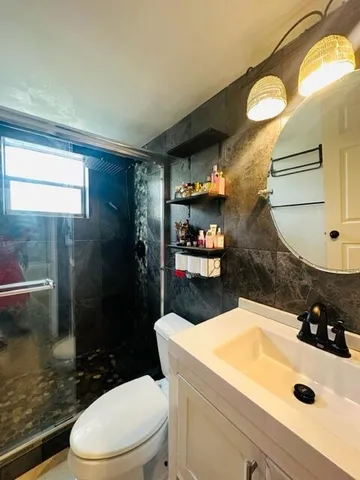 $1,900 | 4147 Northwest 90th Avenue, Unit 207, Coral Springs, FL 33065