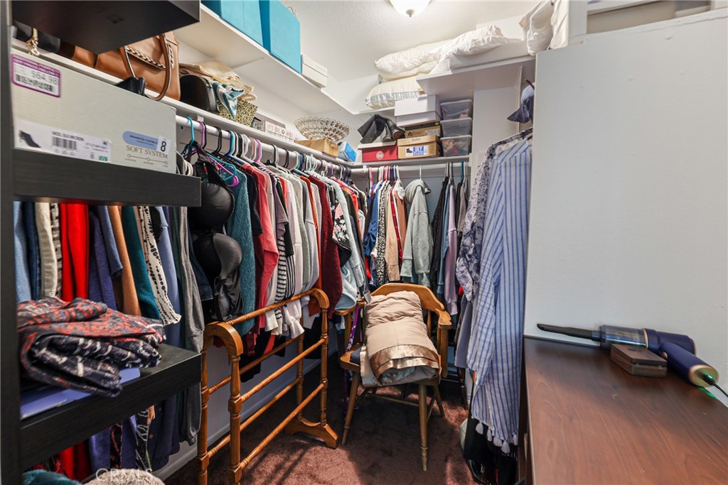 3684 Hillsdale Ranch Road Chino Hills, CA 91709 - Photo 21 of 31 Large walk-in master closet