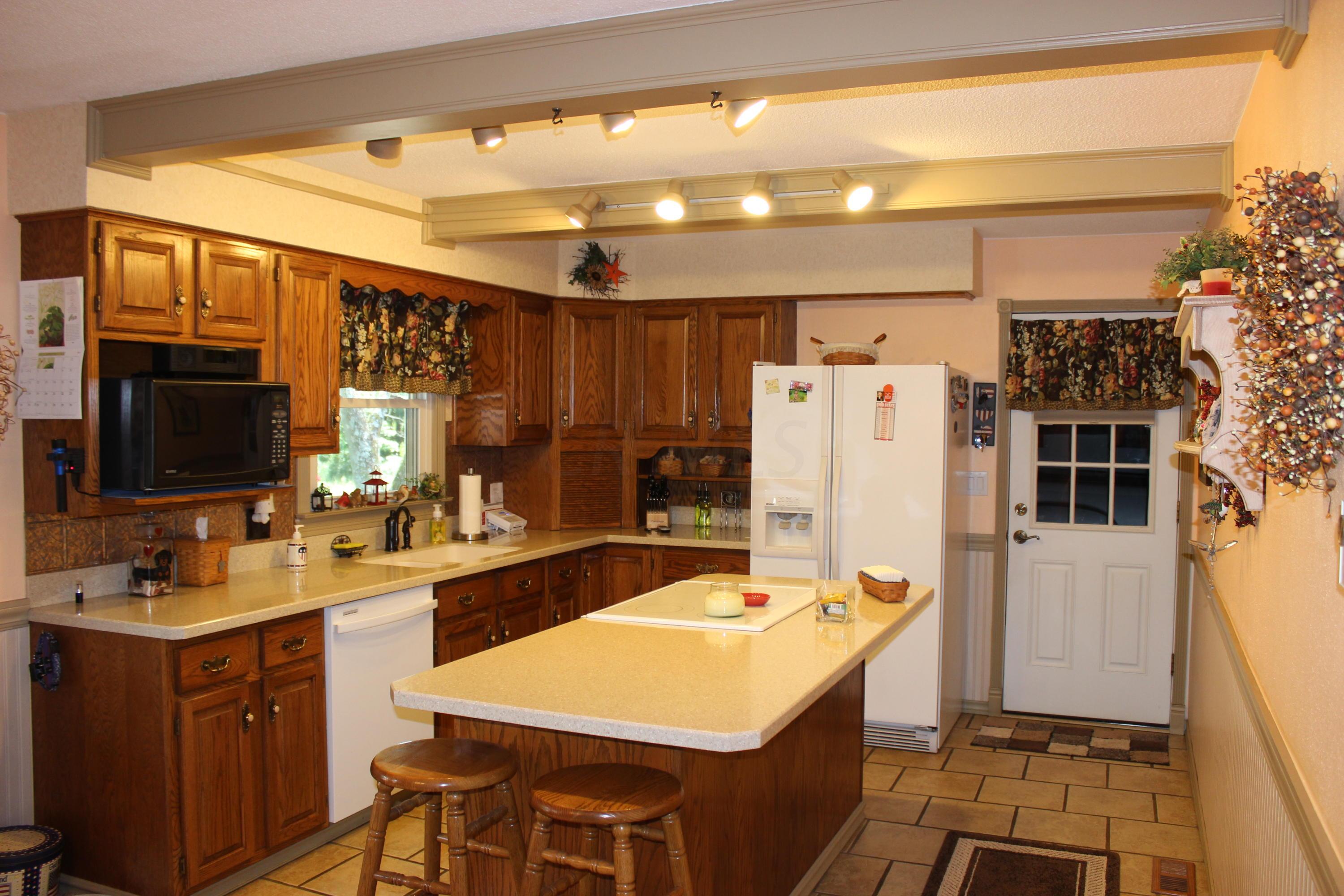 7807 Gale Road Southwest Hebron, OH 43025 - Photo 12 of 26