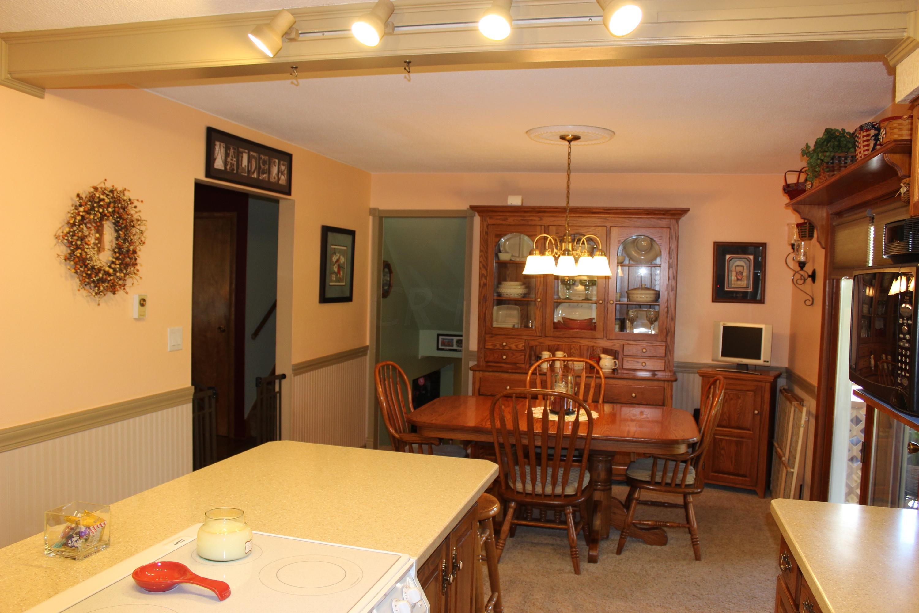7807 Gale Road Southwest Hebron, OH 43025 - Photo 14 of 26