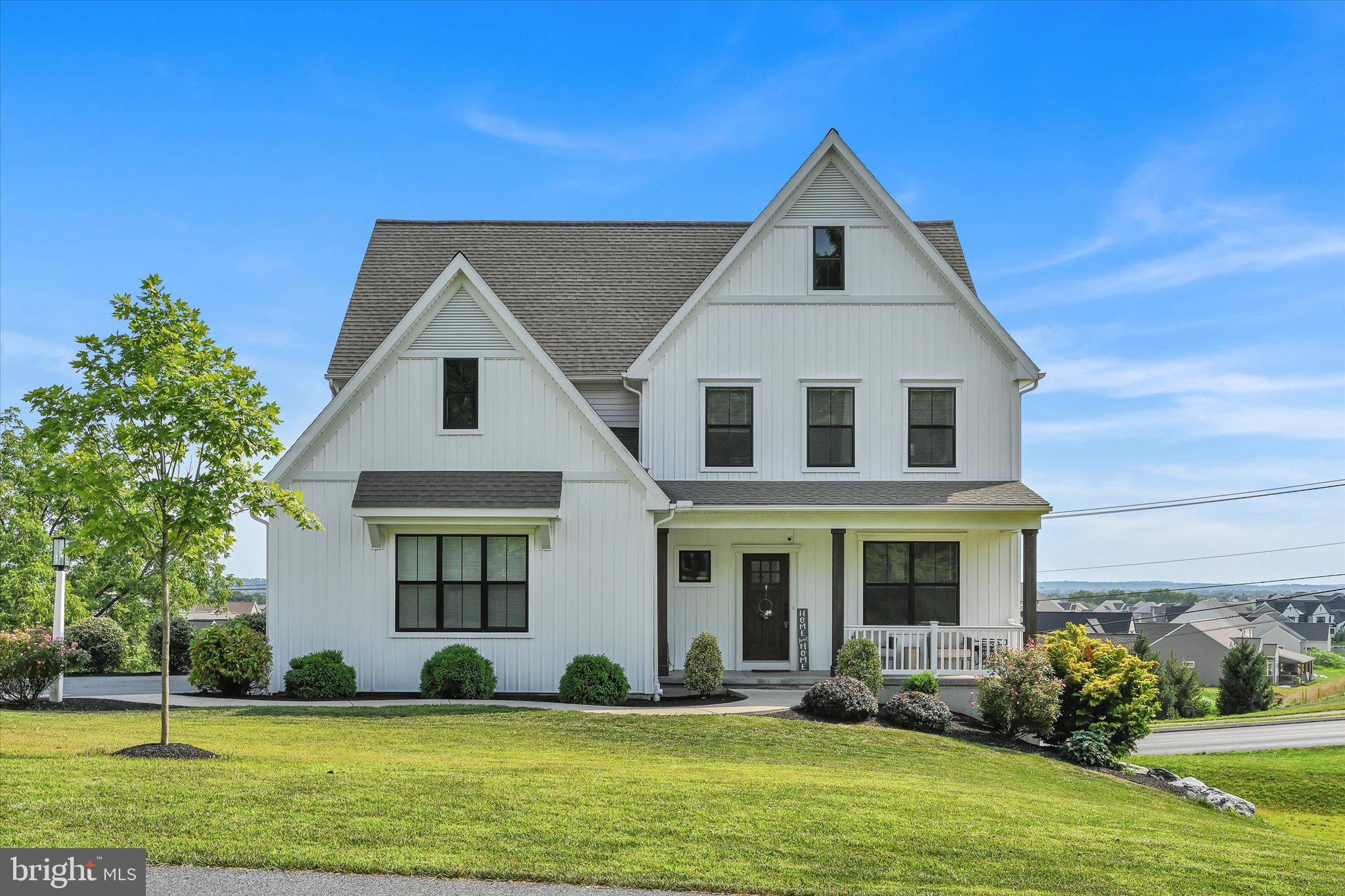 19 Springview Drive Lititz, PA 17543 - Photo 1 of 37