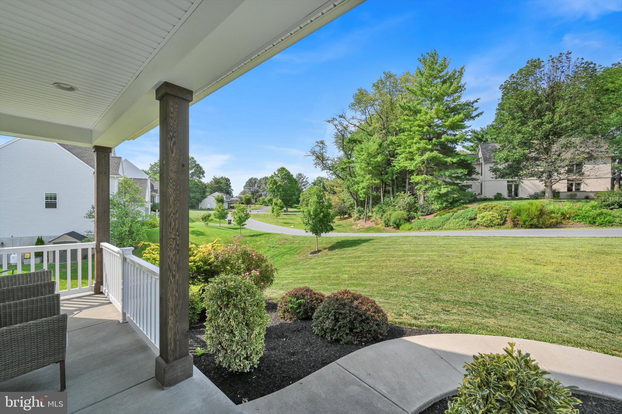 19 Springview Drive Lititz, PA 17543 - Photo 5 of 37