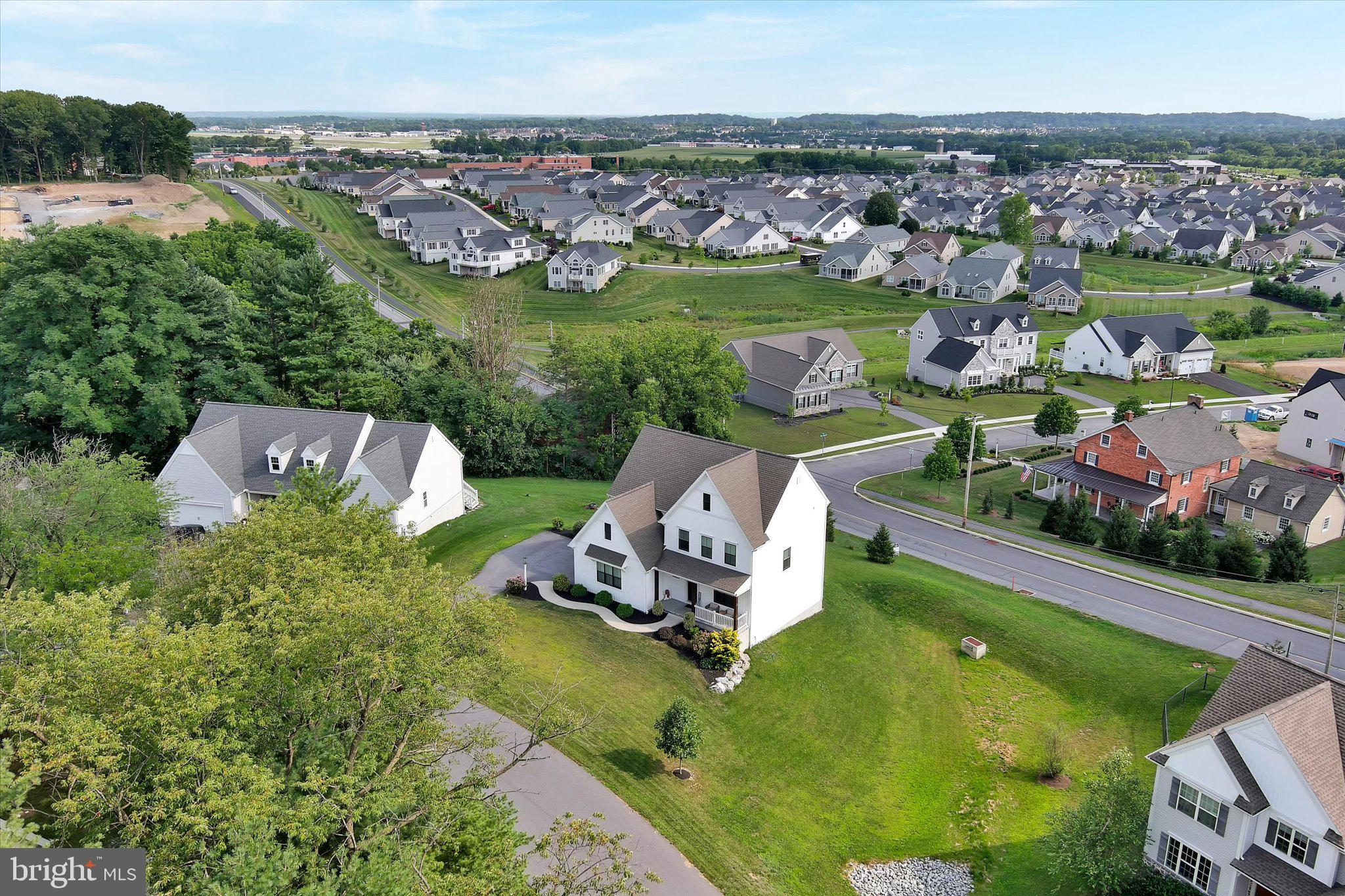 19 Springview Drive Lititz, PA 17543 - Photo 7 of 37