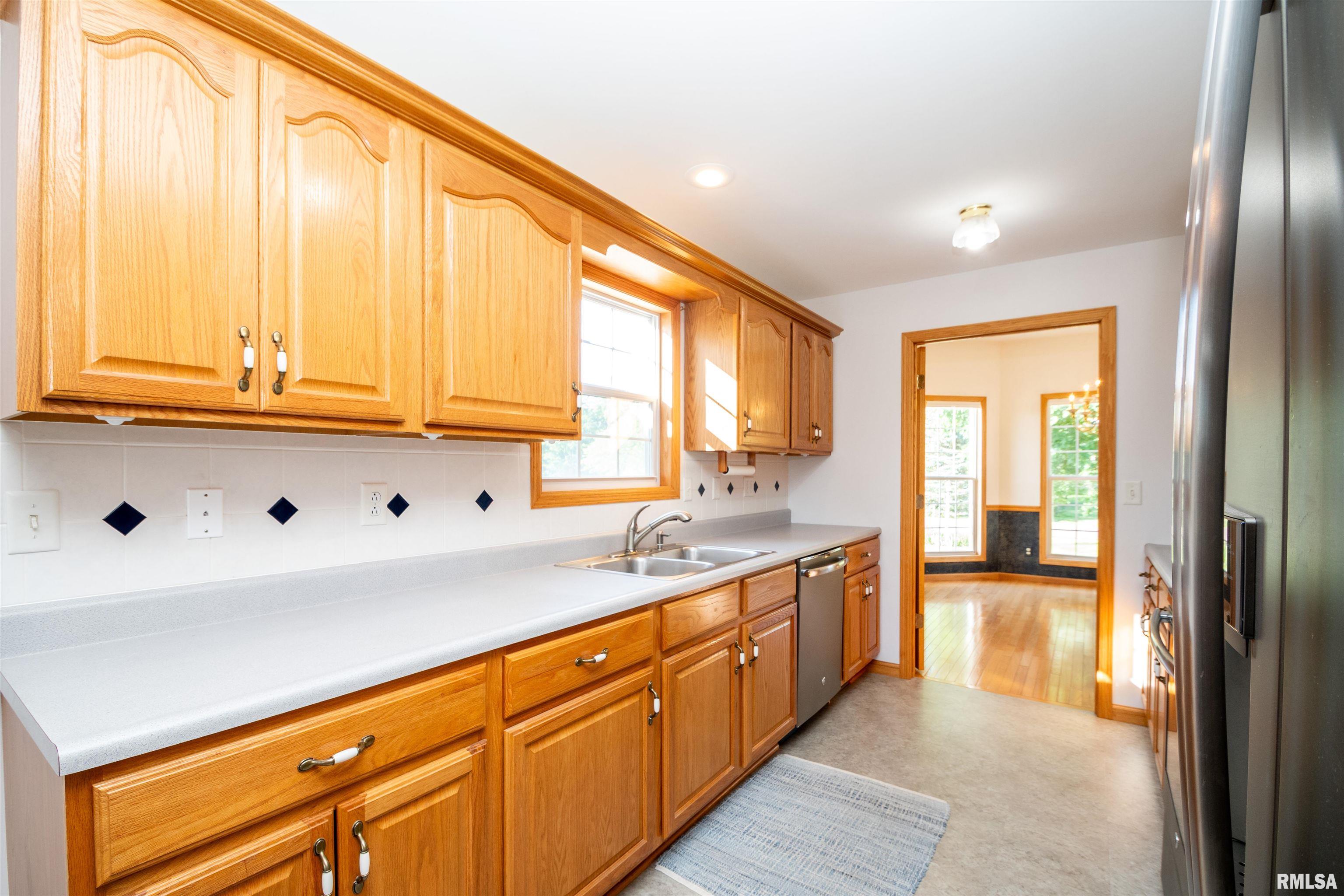 465 Town Hall Road Germantown Hills, IL 61548 - Photo 18 of 48