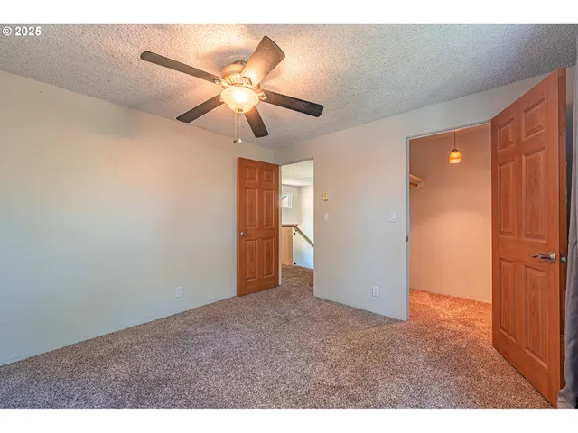 $292,500 | 2111 Hawkins Lane, Eugene, OR 97405