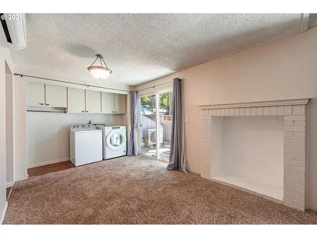 $292,500 | 2111 Hawkins Lane, Eugene, OR 97405