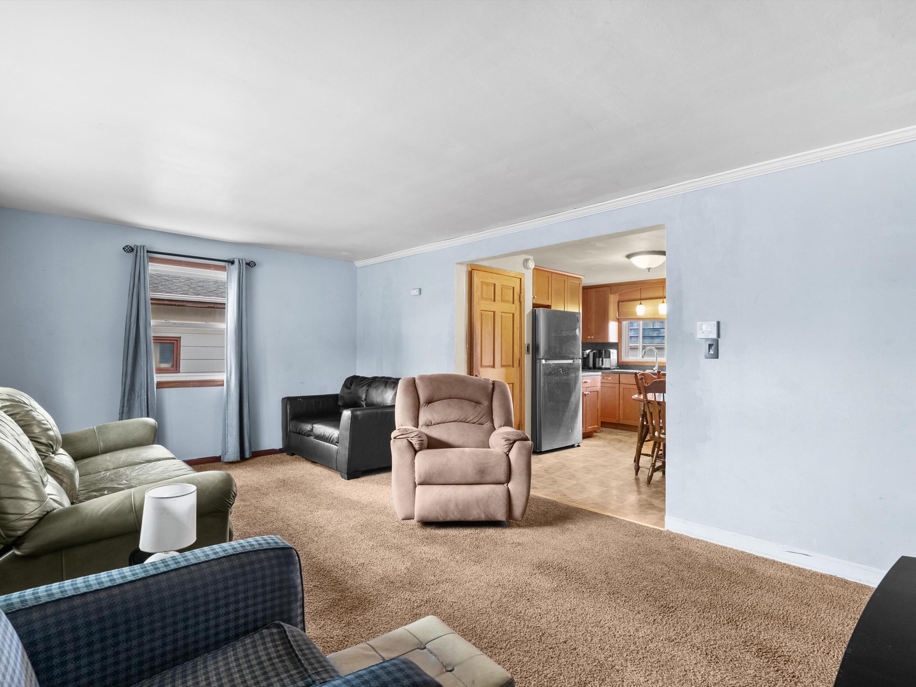2517 13th Street Two Rivers, WI 54241 - Photo 9 of 24 05-DSC06488