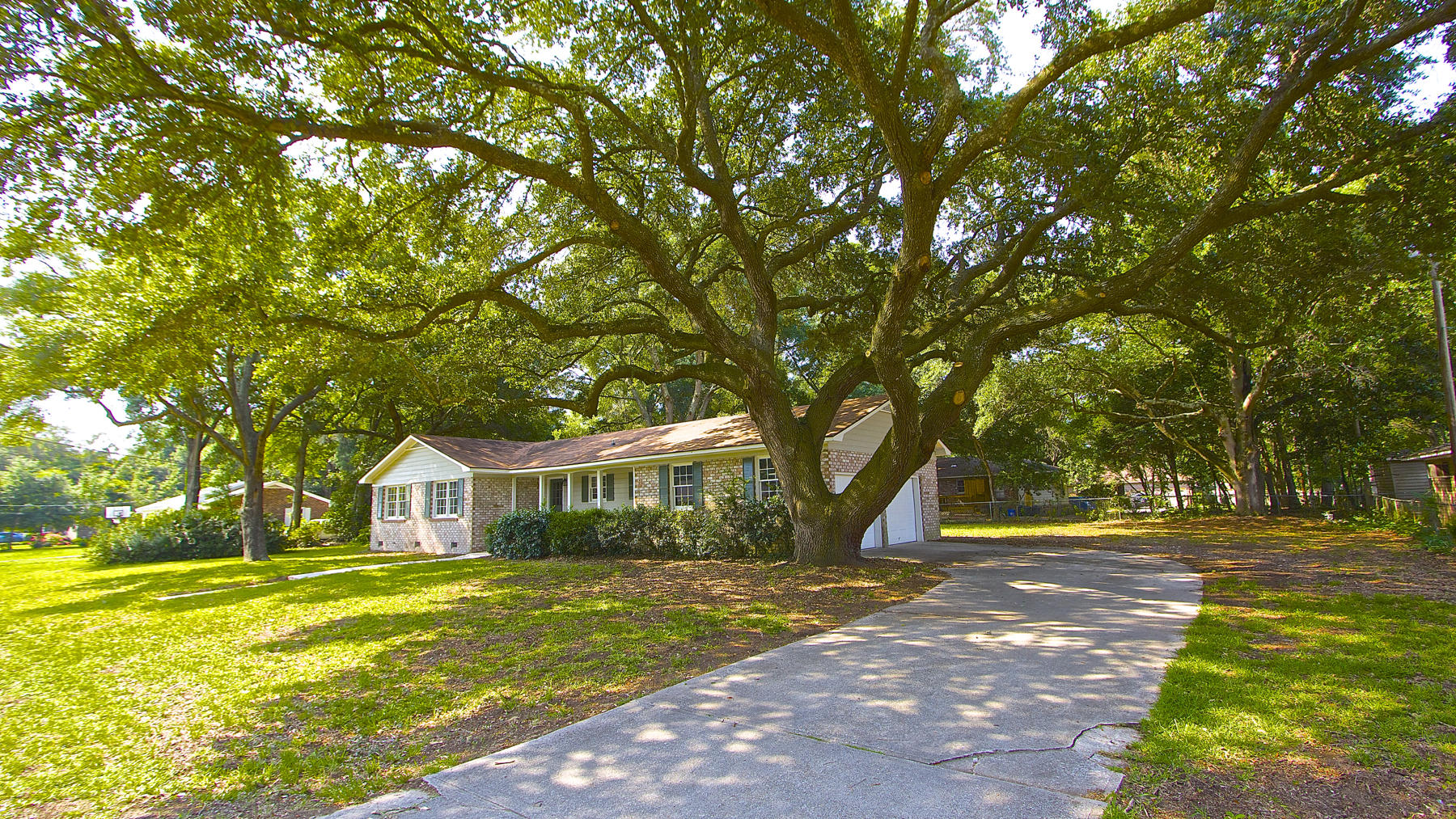 1323 Julian Clark Road Charleston, SC 29412 - Photo 1 of 22 IMG_6922
