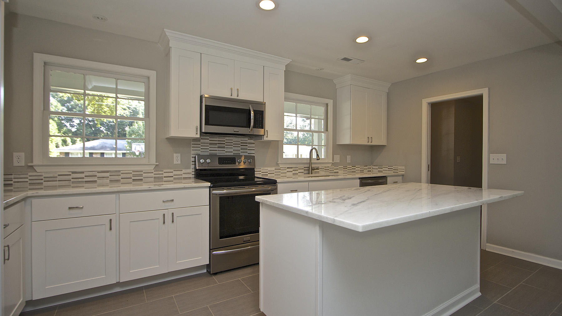 1323 Julian Clark Road Charleston, SC 29412 - Photo 13 of 22 IMG_6936