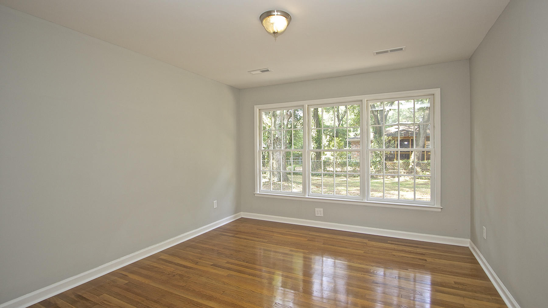 1323 Julian Clark Road Charleston, SC 29412 - Photo 8 of 22 IMG_6930