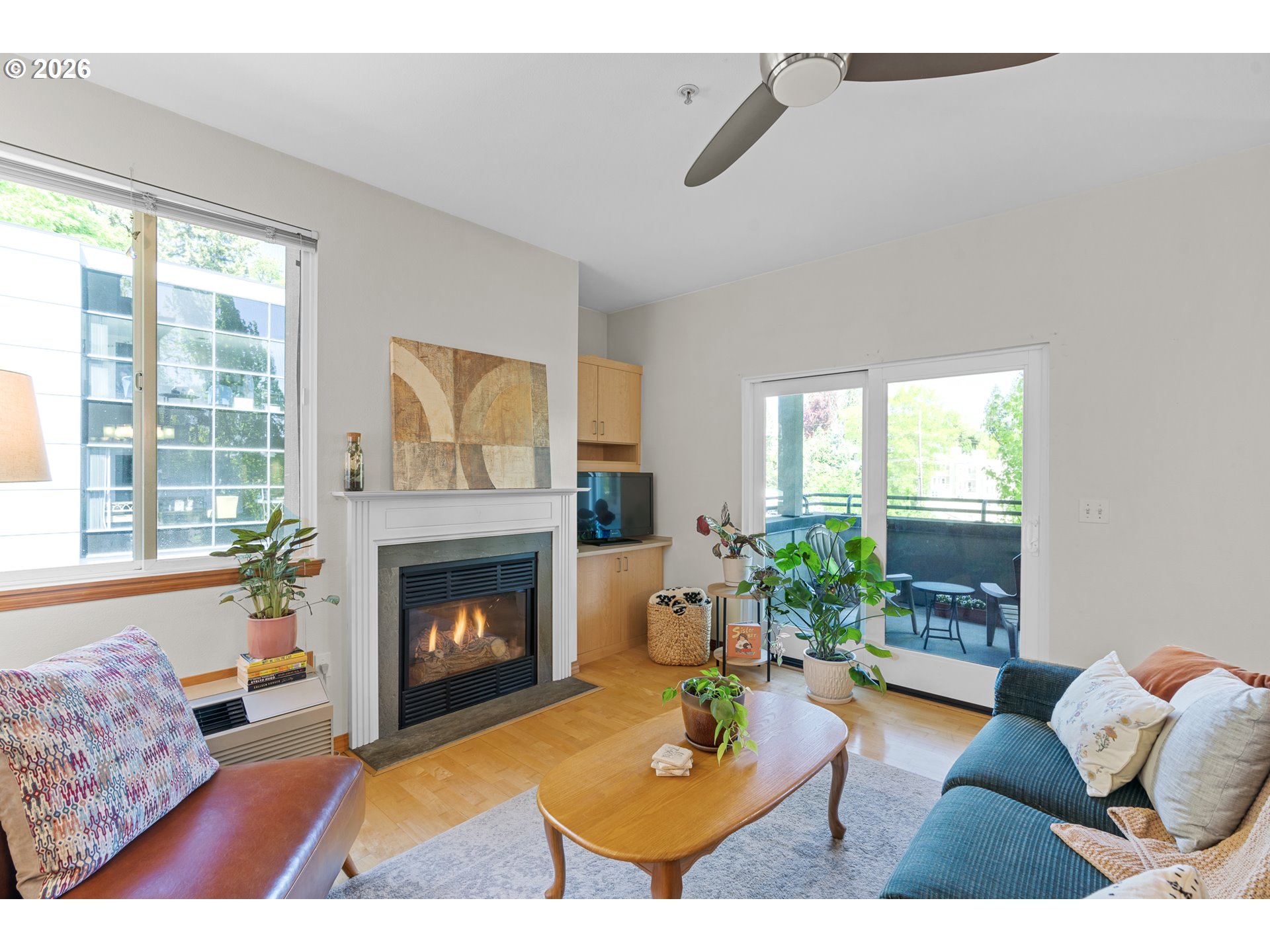 2024 Southwest Howards Way, Unit 405 Portland, OR 97201 - Photo 2 of 43