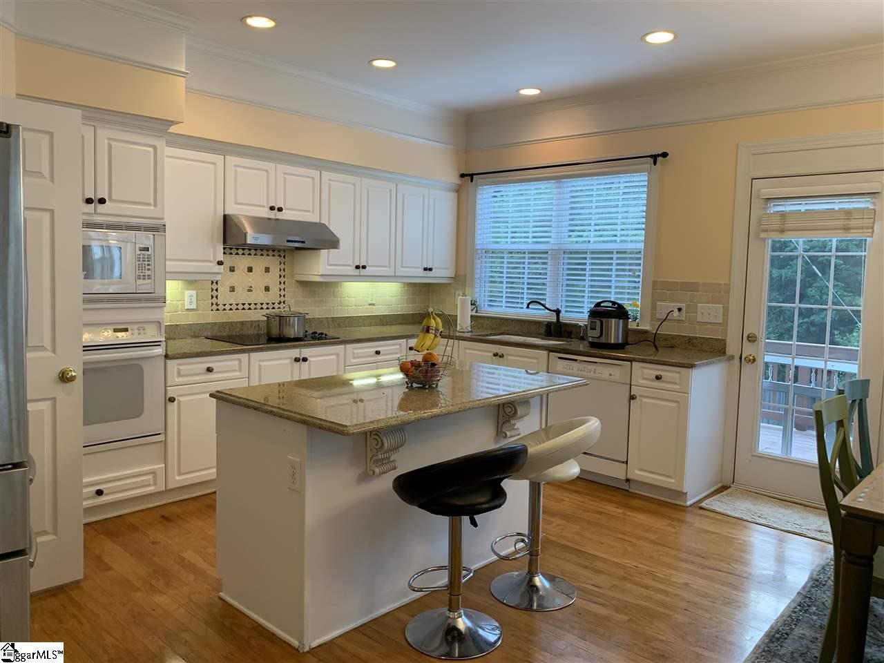 329 Ascot Ridge Lane Greer, SC 29650 - Photo 10 of 36 Gallery Image 10