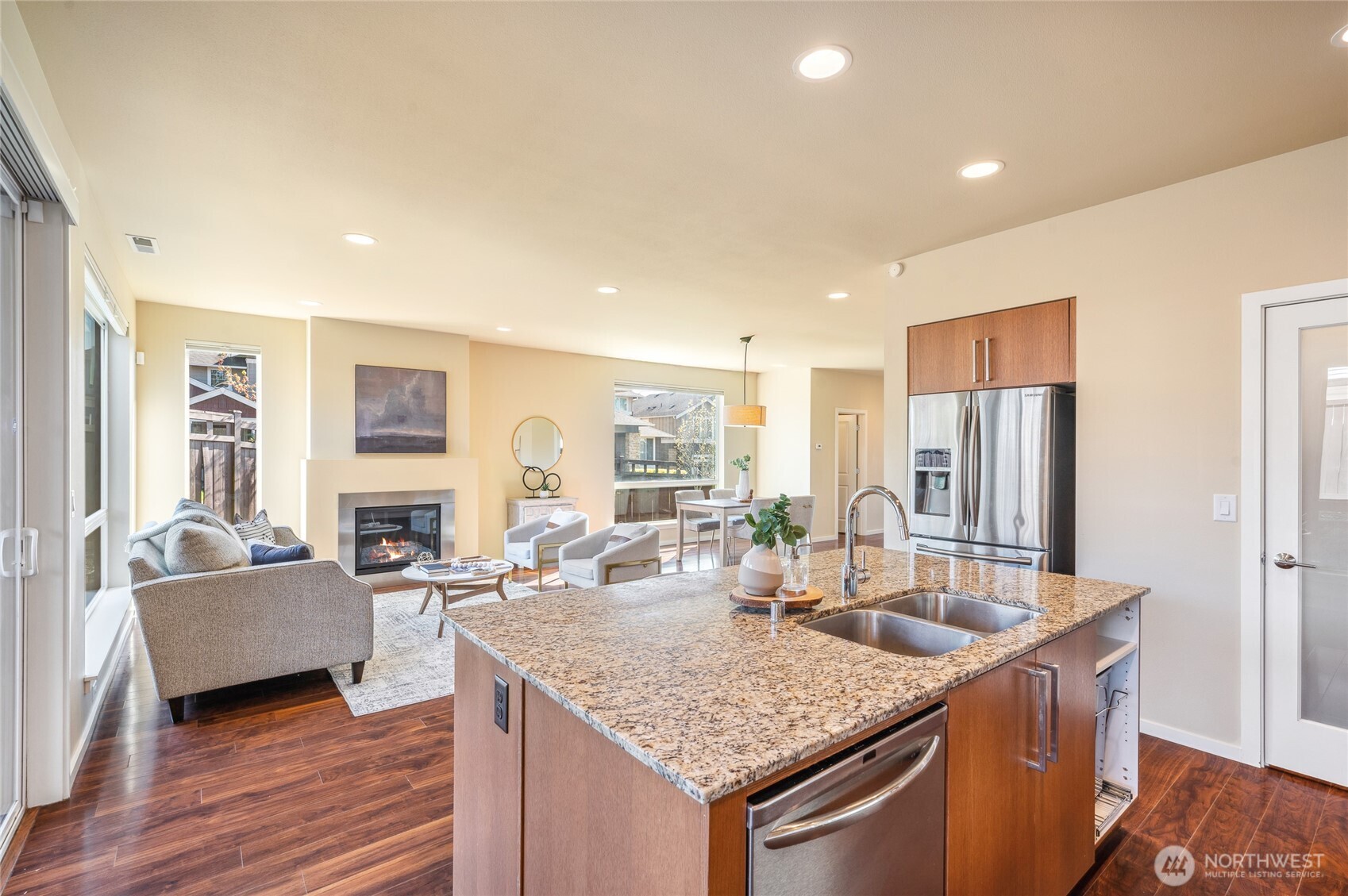 19214 101st Place Southeast Renton, WA 98055 - Photo 11 of 34 Gallery Image 11