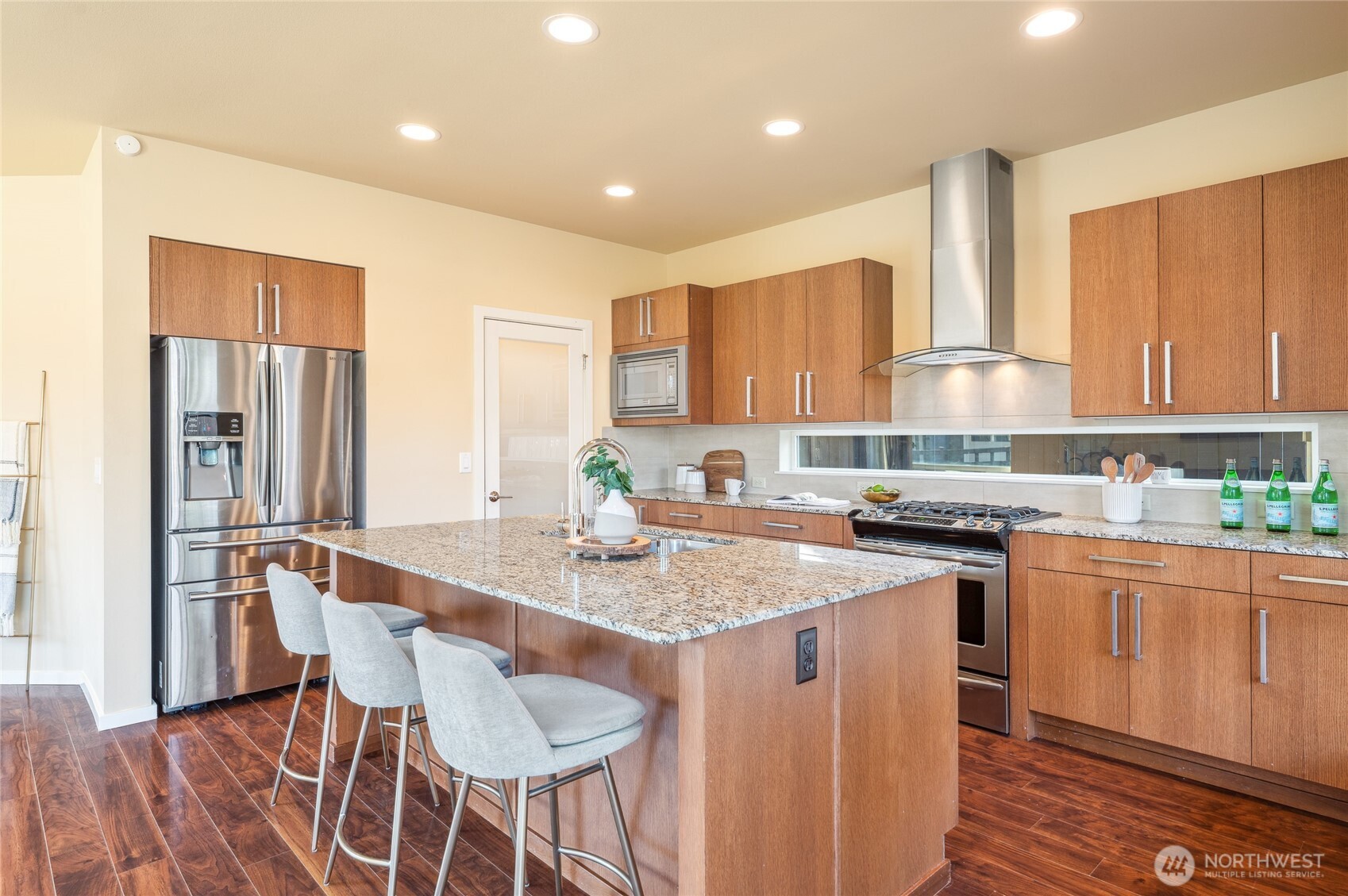19214 101st Place Southeast Renton, WA 98055 - Photo 12 of 34 Gallery Image 12