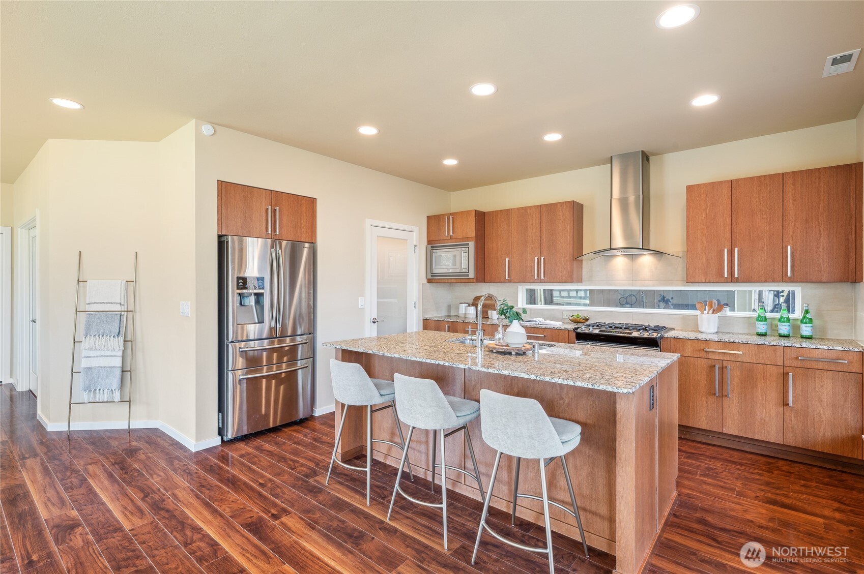 19214 101st Place Southeast Renton, WA 98055 - Photo 15 of 34 Gallery Image 15