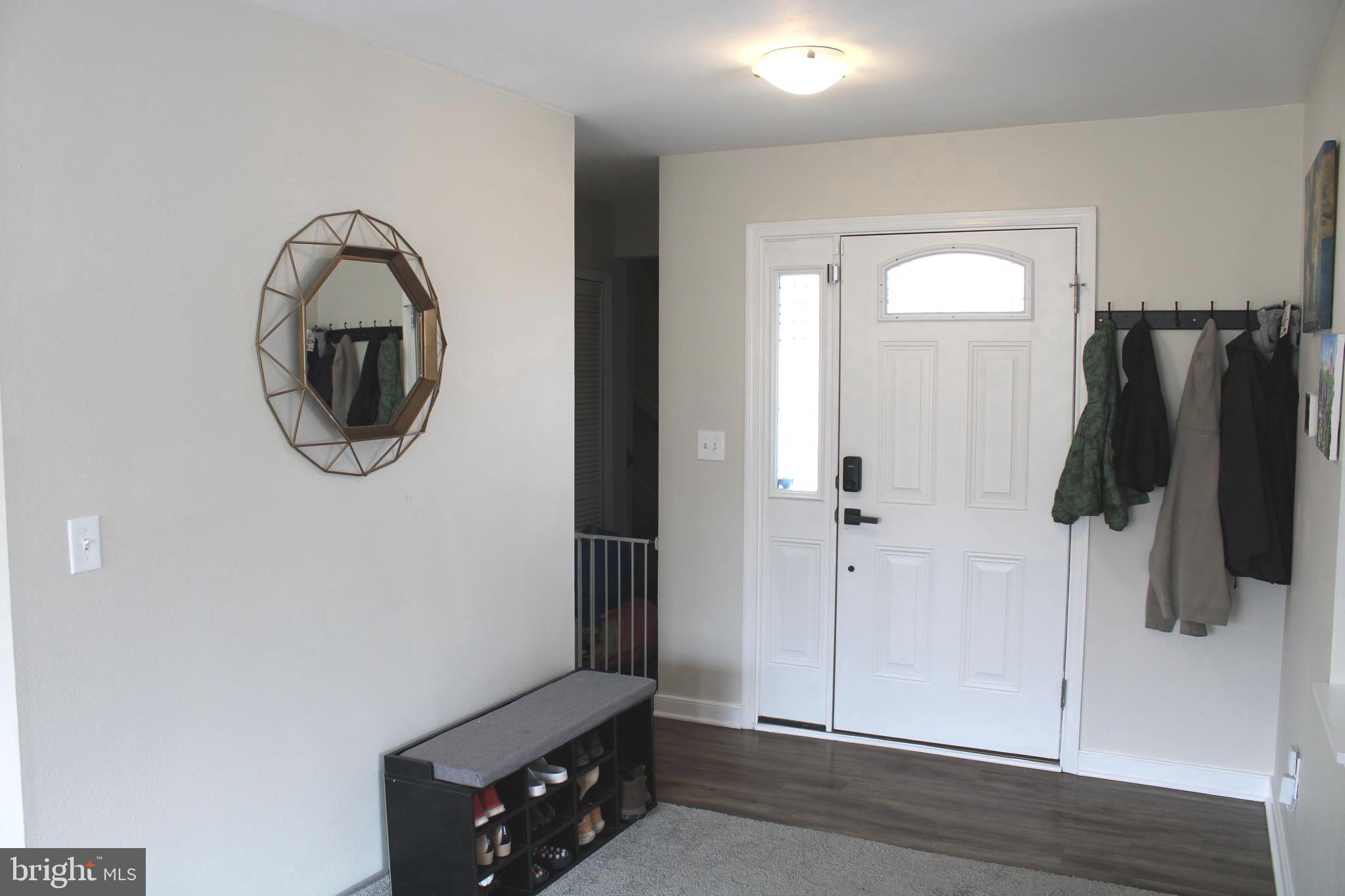 163 Choptank Road Stafford, VA 22556 - Photo 14 of 30 Front Door Entry/Foyer