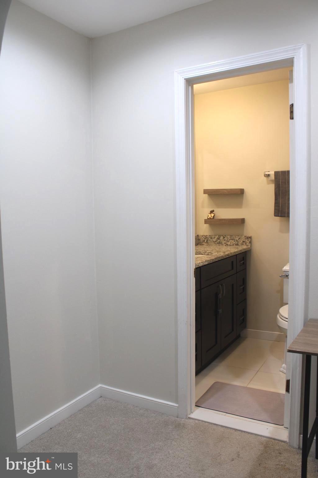 163 Choptank Road Stafford, VA 22556 - Photo 23 of 30 MBR Walk In Bathroom