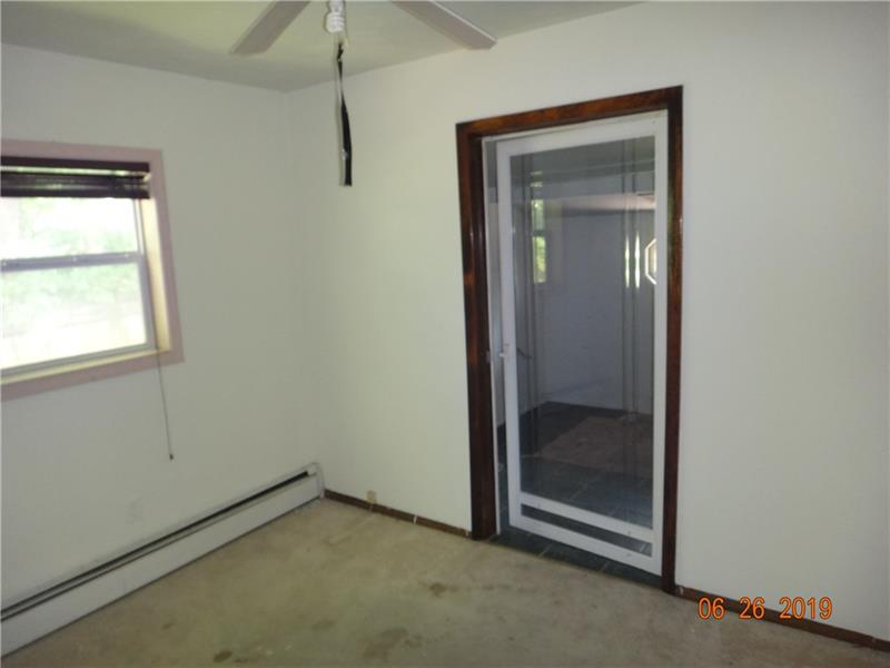 682 Mt Jackson Road New Castle, PA 16102 - Photo 5 of 25