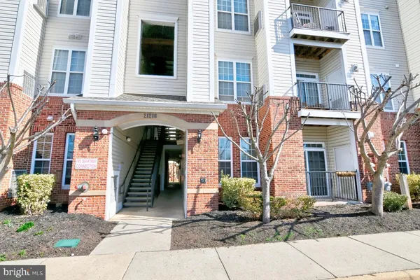 $2,750 | 21216 McFadden Square, Unit 108, Sterling, VA 20165