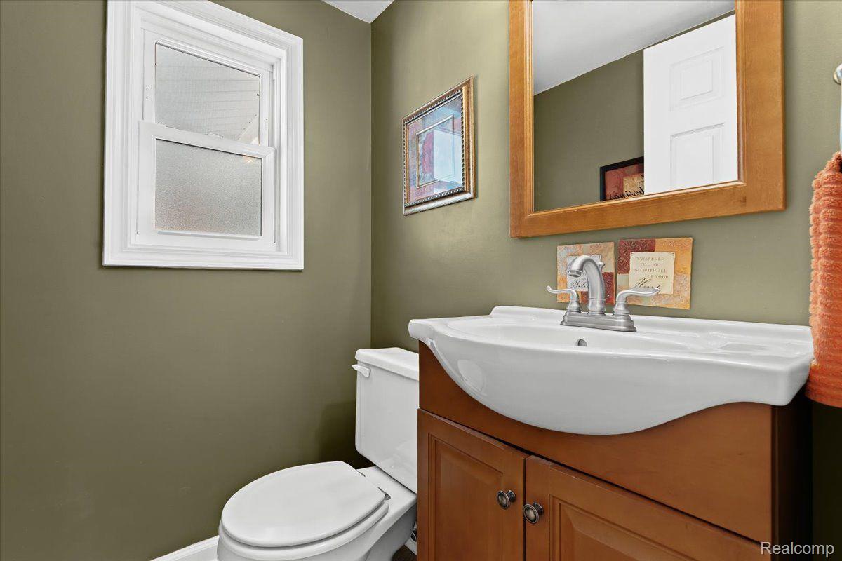 9684 Haggerty Road Plymouth, MI 48170 - Photo 23 of 35 Gallery Image 23