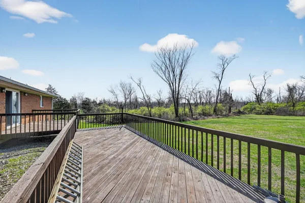 $750,000 | 8093 Highway 350, Aurora, IN 47001