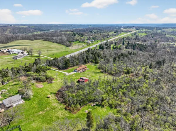 $750,000 | 8093 Highway 350, Aurora, IN 47001