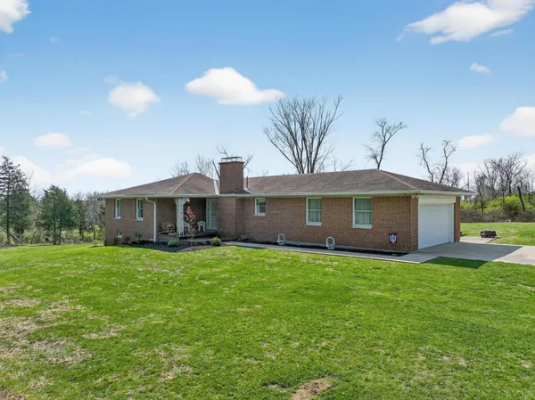 $750,000 | 8093 Highway 350, Aurora, IN 47001