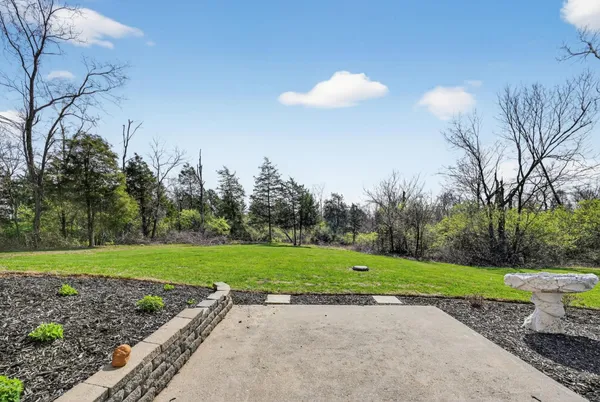$750,000 | 8093 Highway 350, Aurora, IN 47001