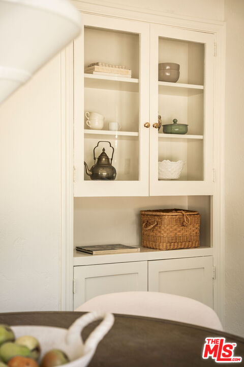 264 Robinson Road Pasadena, CA 91104 - Photo 16 of 38