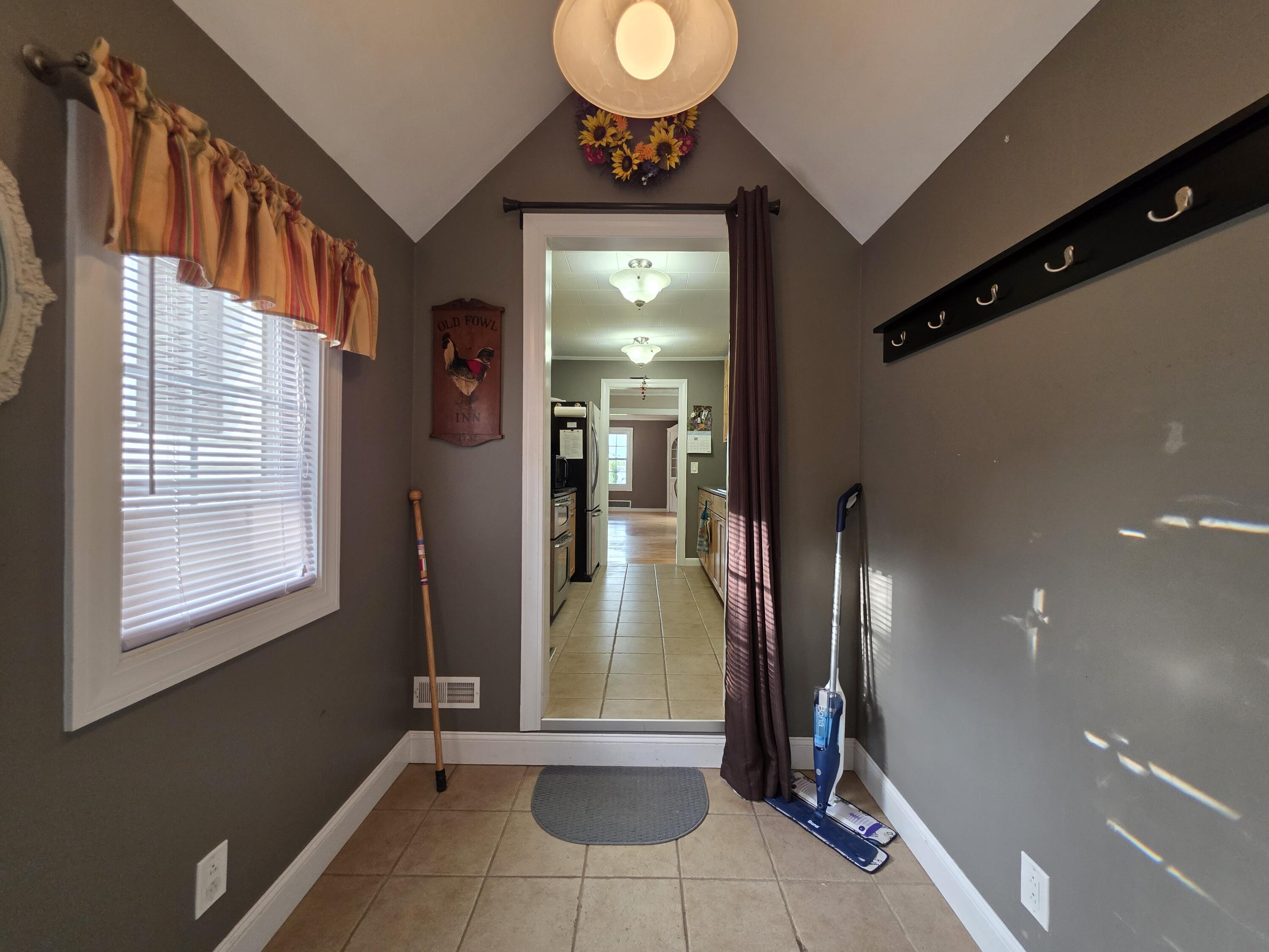 357 Main Street Lincoln, ME 04457 - Photo 11 of 54 20250824_172036