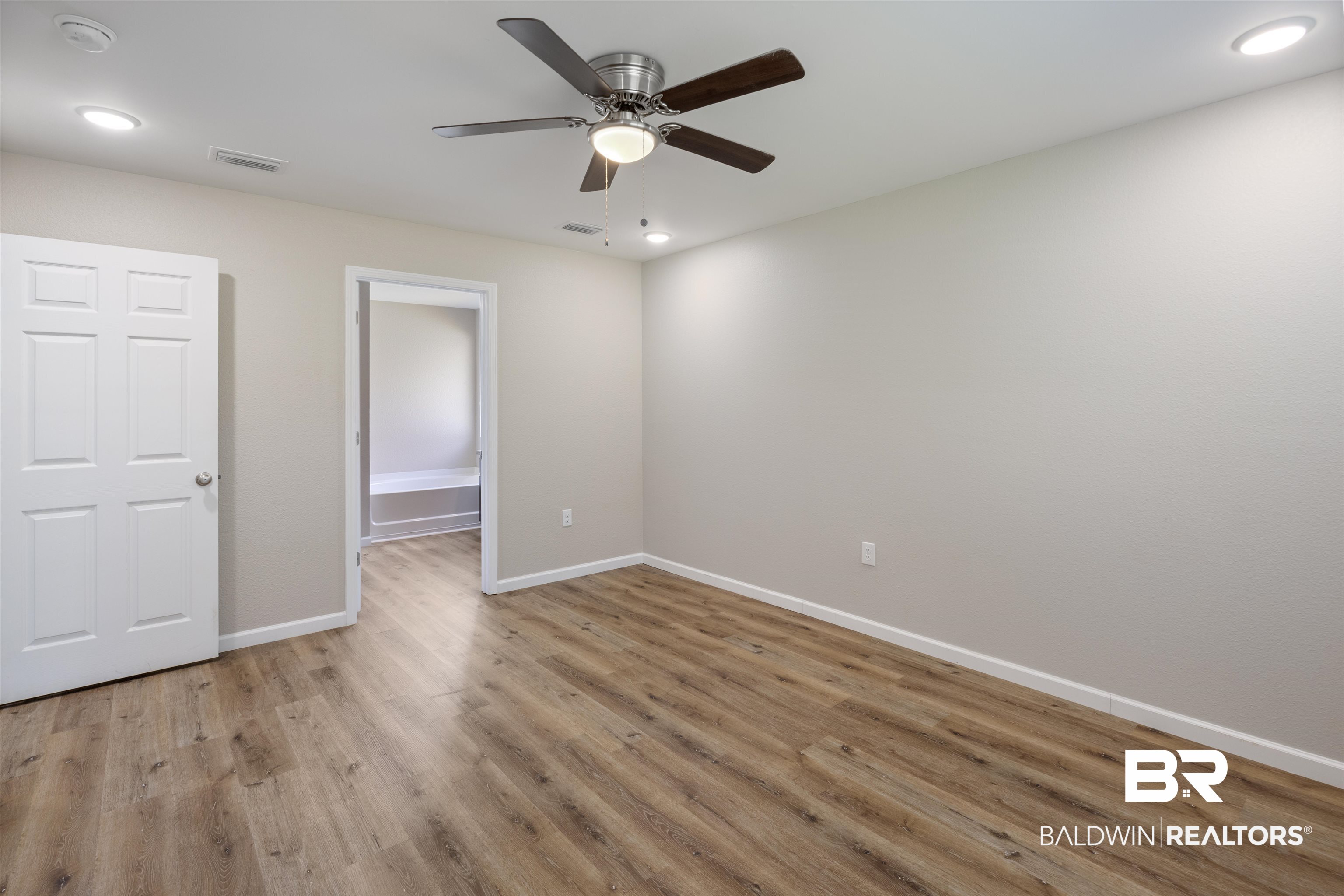 7456 Coppin Drive Foley, AL 36535 - Photo 13 of 32 Primary bedroom
