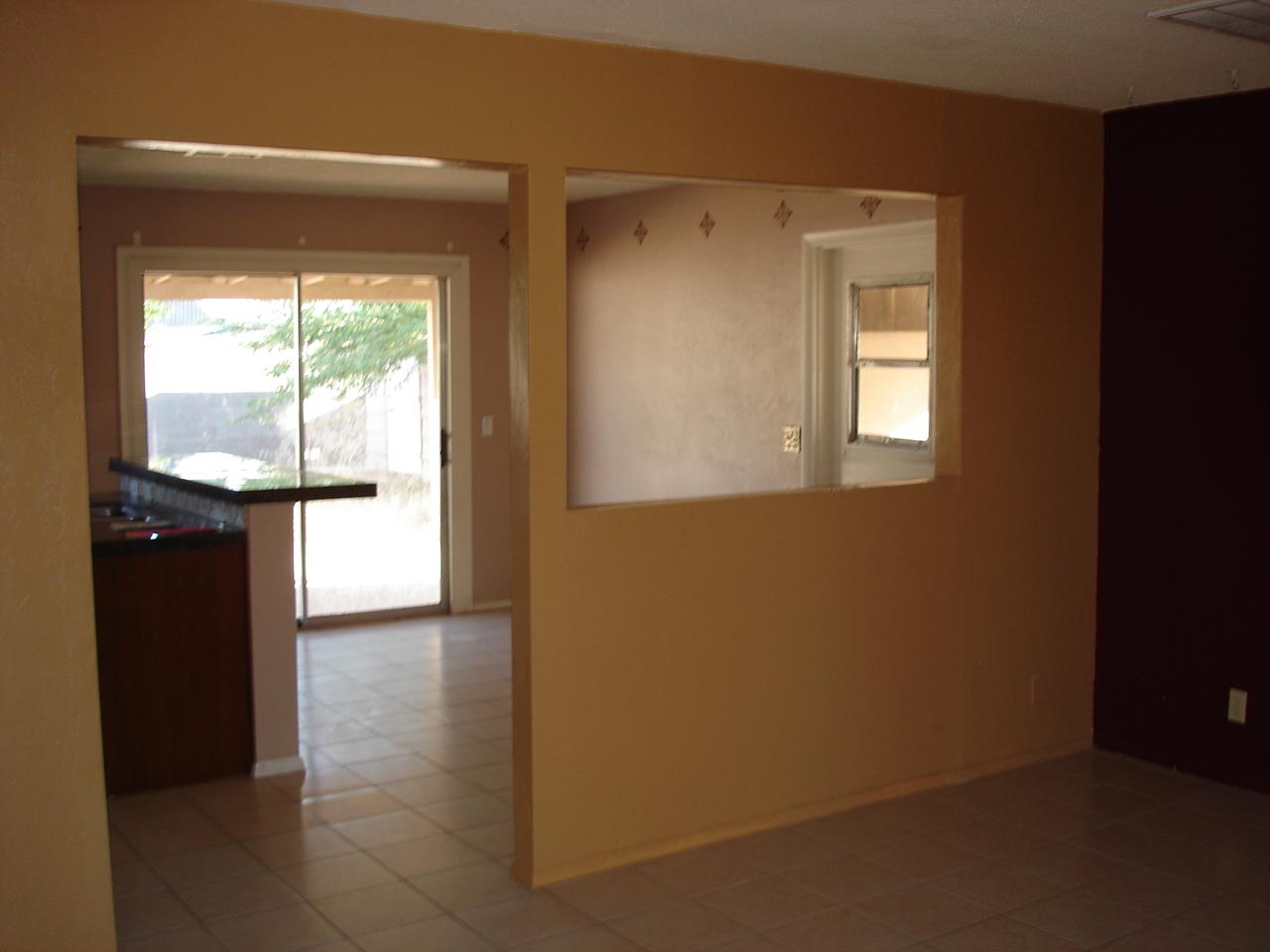 3440 West Wethersfield Road Phoenix, AZ 85029 - Photo 4 of 7 Lving Area