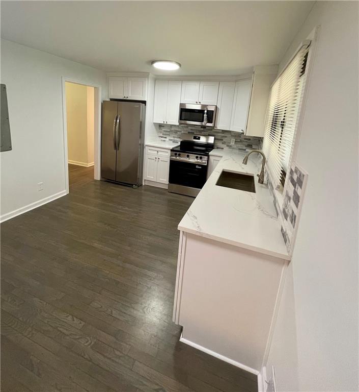 5847 Pinetree Lane Rex, GA 30273 - Photo 16 of 79