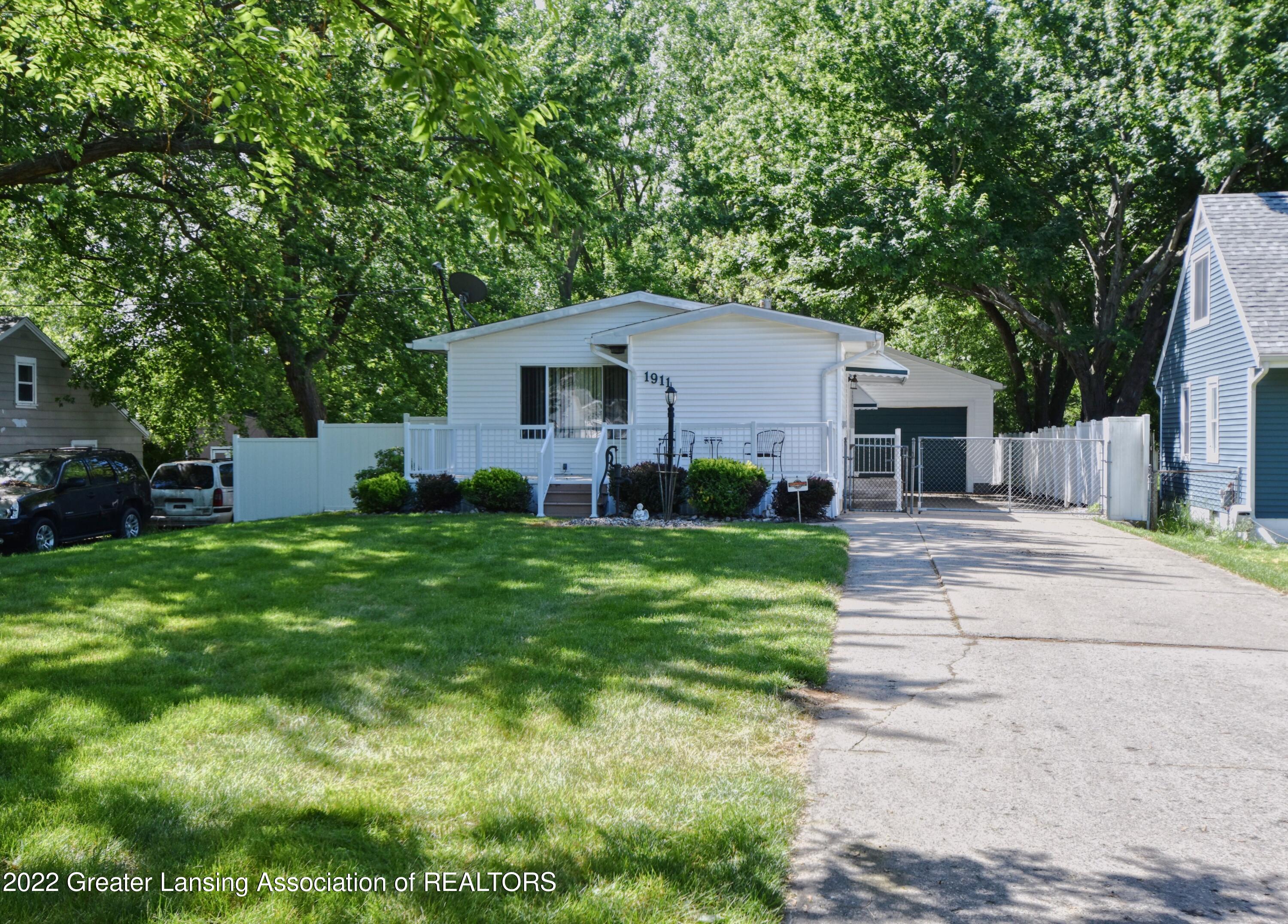 1911 West Miller Road Lansing, MI 48911 - Photo 33 of 34 1