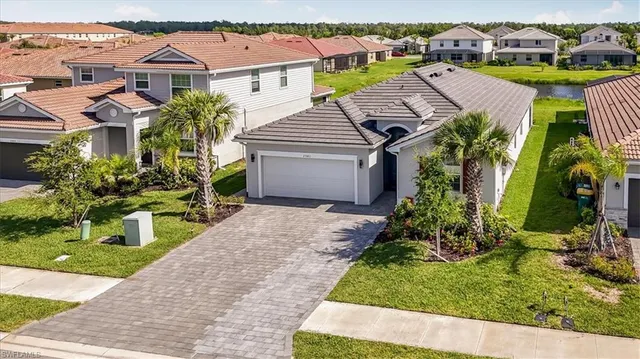 $3,250 | 2581 Kona Way, Naples, FL 34120