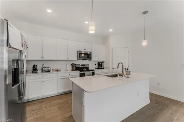 $3,200 | 2581 Kona Way, Naples, FL 34120