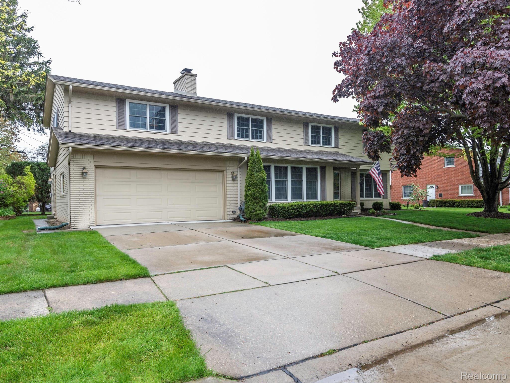 563 North Rosedale Court Grosse Pointe, MI 48236 - Photo 1 of 75 001_90.jpg