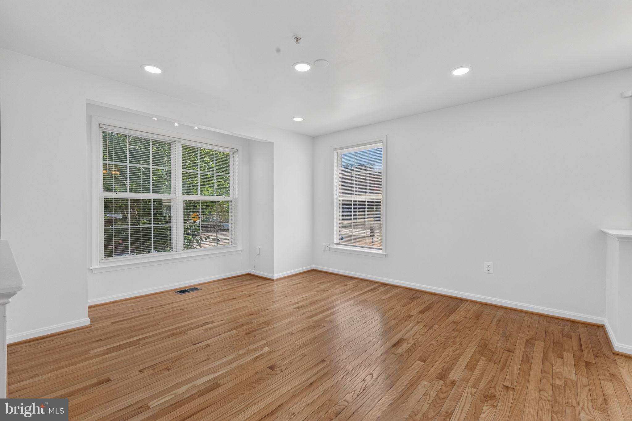 1495 Howard Road Southeast Washington, DC 20020 - Photo 7 of 28