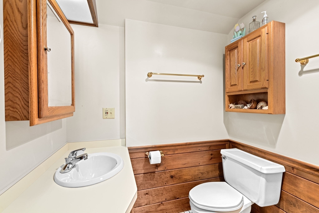 2 Edward Street Wareham, MA 02571 - Photo 8 of 13 Gallery Image 8