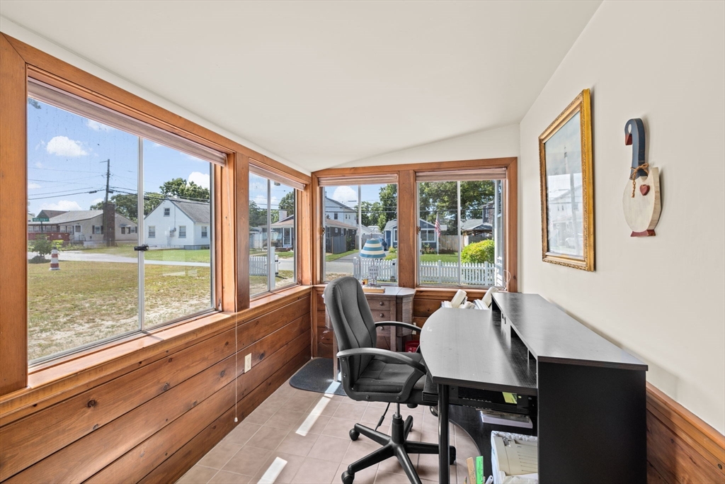 2 Edward Street Wareham, MA 02571 - Photo 10 of 13 Gallery Image 10