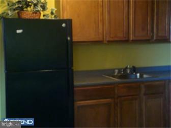 1015 Barker Road Sharon Hill, PA 19079 - Photo 6 of 12 Kitchen