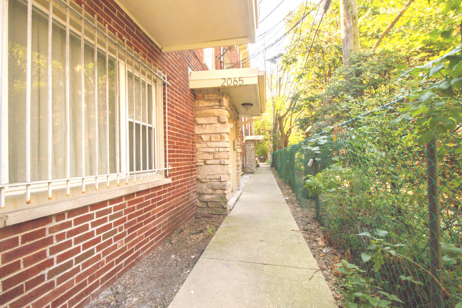 2065 West Farwell Avenue, Unit 3N Chicago, IL 60645 - Photo 14 of 15