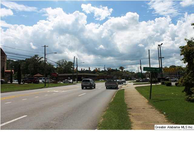 504 Pelham Road North Jacksonville, AL 36265 - Photo 14 of 19