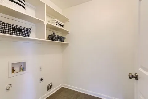 $2,800 | 6740 Poncha Pass, Austin, TX 78749