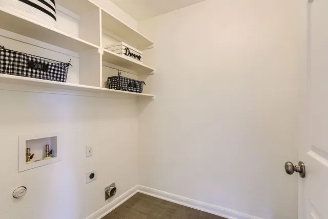 $2,800 | 6740 Poncha Pass, Austin, TX 78749