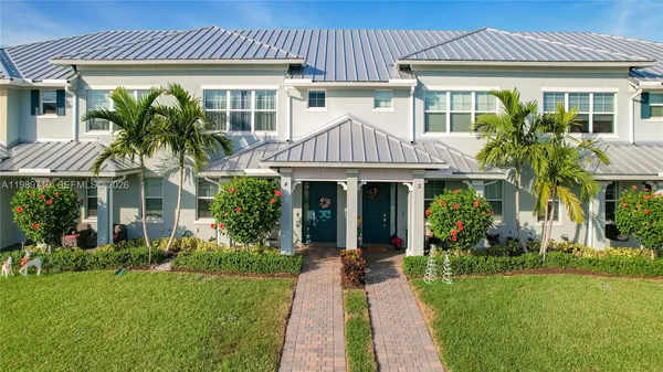 $3,500 | 1240 Eucalyptus Drive, Unit 4, Hollywood, FL 33021